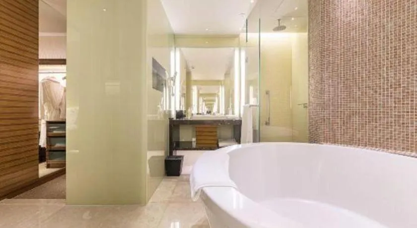 New World Guiyang Hotel