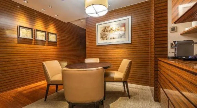 New World Guiyang Hotel