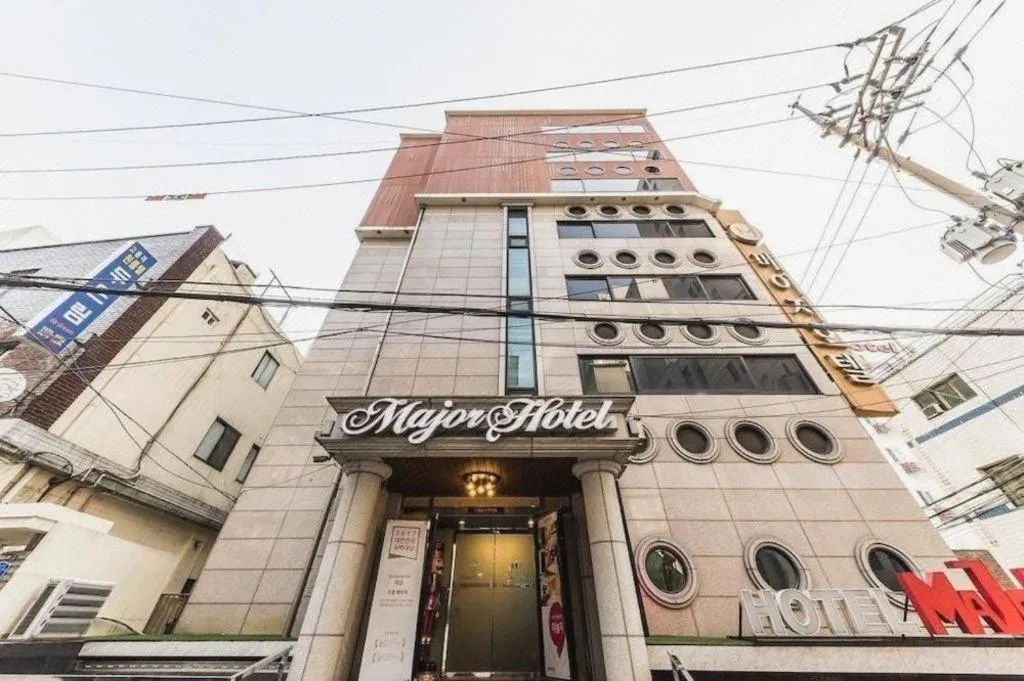 Major Hotel
