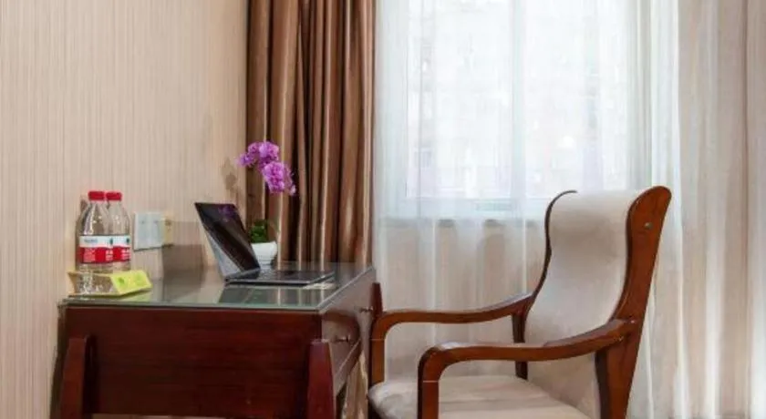 Vienna Hotel Hangzhou Binkang Road Metro Station