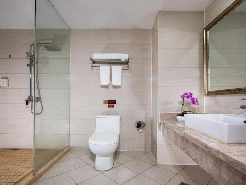 Vienna Hotel Hangzhou Binkang Road Metro Station