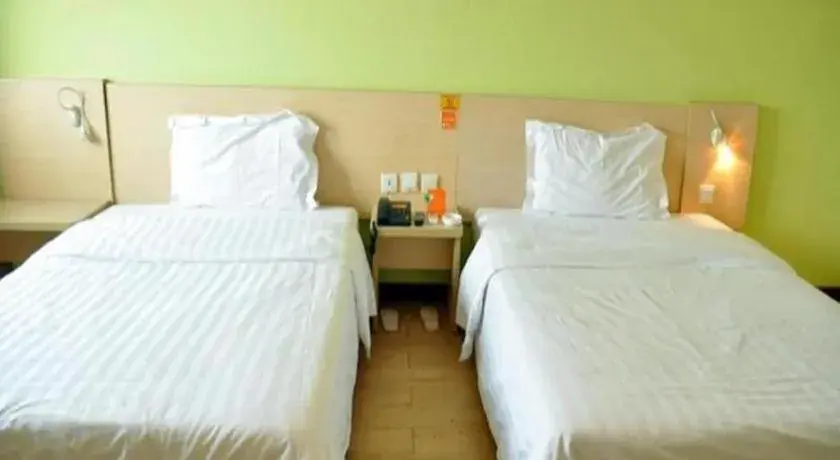 7 Days Inn Beijing Xiaocun Metro Station 7 Days Inn Beijing Xiaocun Metro Station