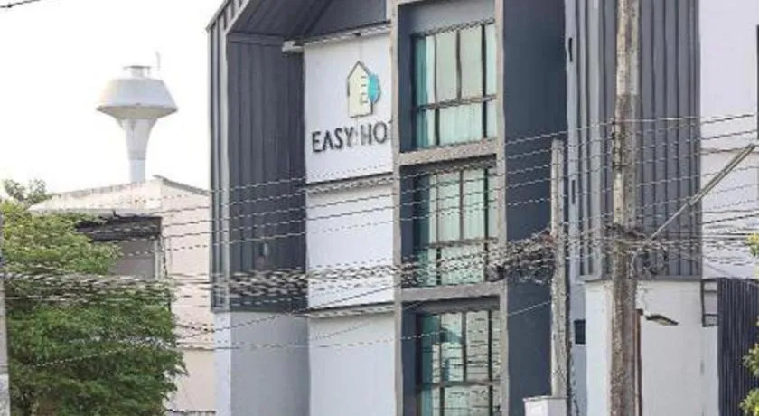 Esy Hotel