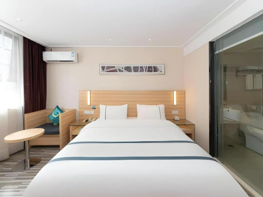 Bed in City Comfort Inn Nanning Chaoyang Square Metro Station