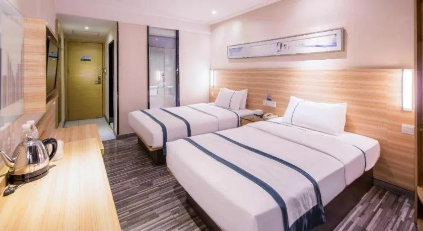 Bed in City Comfort Inn Nanning Chaoyang Square Metro Station