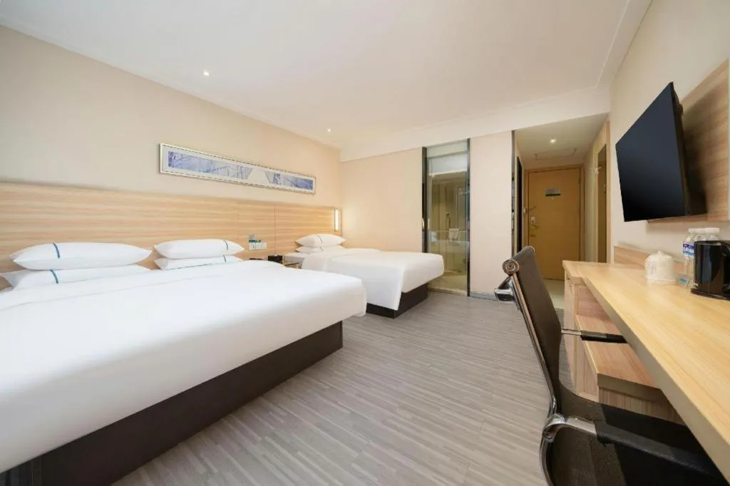 Bed in City Comfort Inn Nanning Chaoyang Square Metro Station