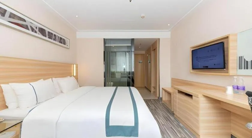 Bed in City Comfort Inn Nanning Chaoyang Square Metro Station