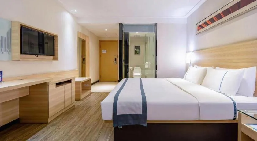 Bed in City Comfort Inn Nanning Chaoyang Square Metro Station