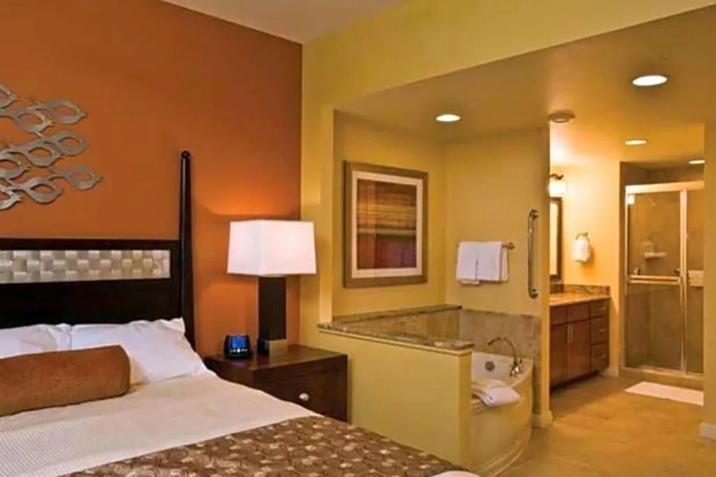 Bed in National Harbor Resort by ResortShare
