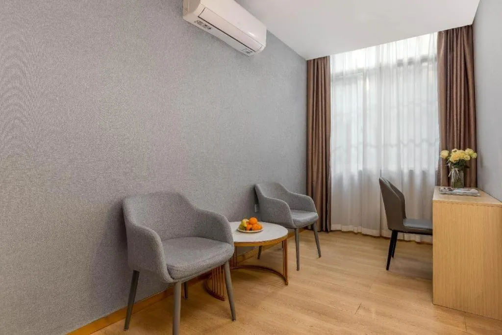 Vienna Hotel Nanning Train Station