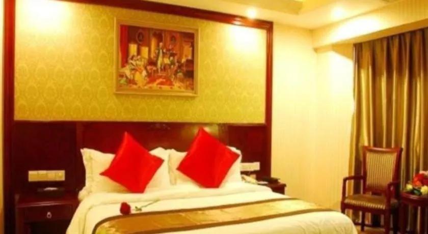 Bed in Vienna Hotel Nanning Train Station