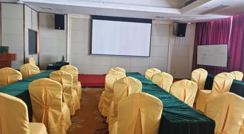 Vienna Hotel Nanning Train Station