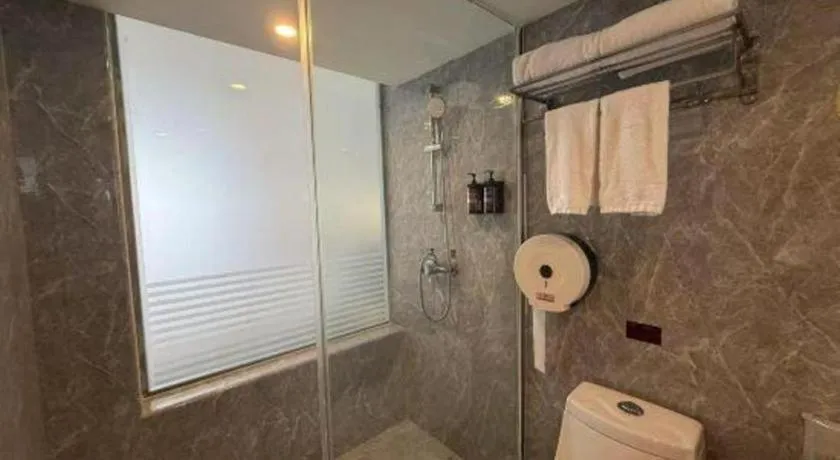 Vienna Hotel Nanning Train Station