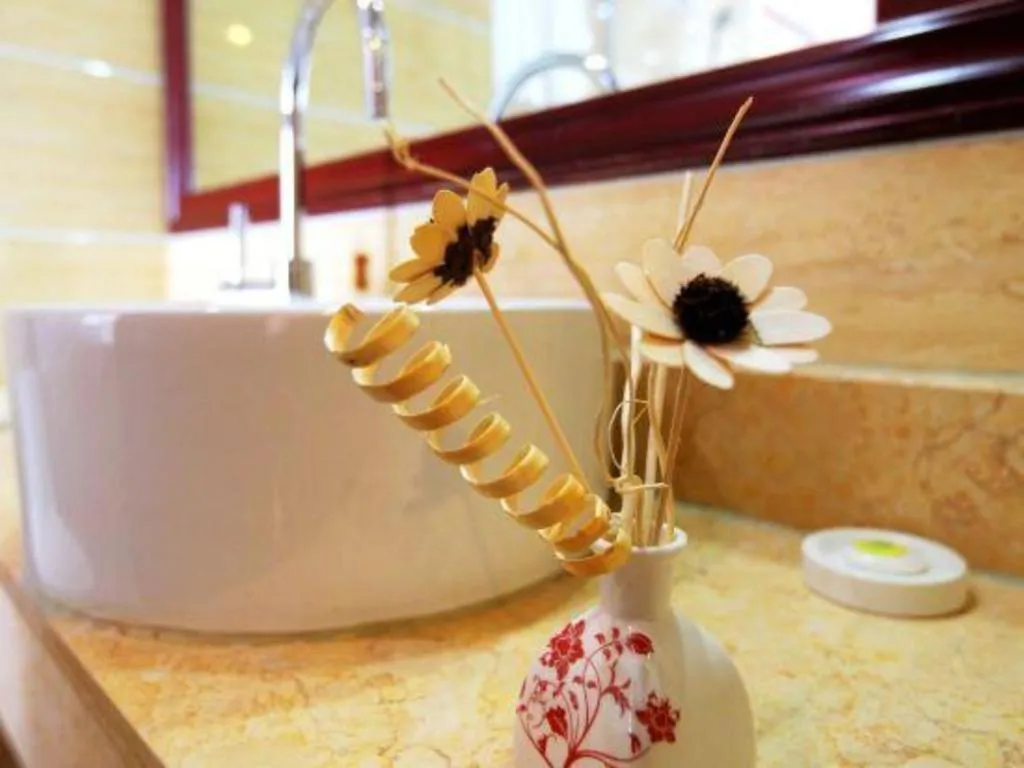 Vienna Hotel Nanning Train Station