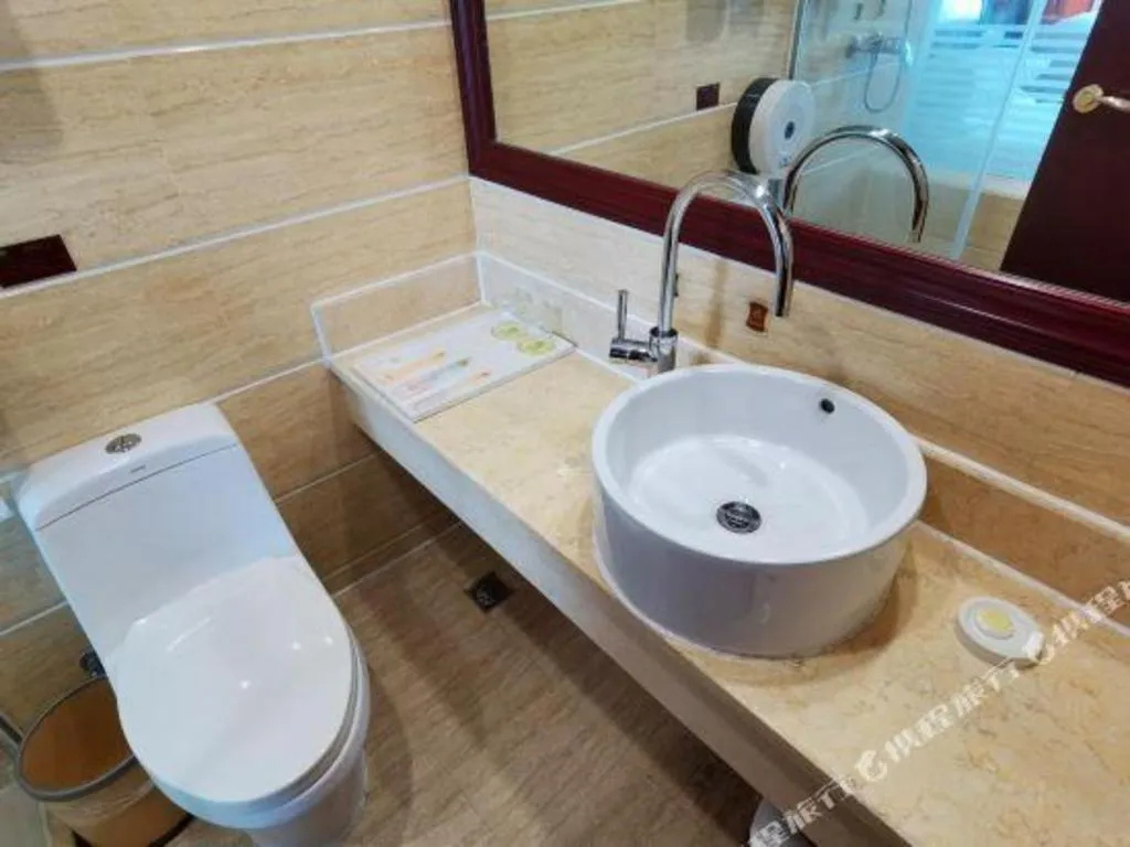 Vienna Hotel Nanning Train Station