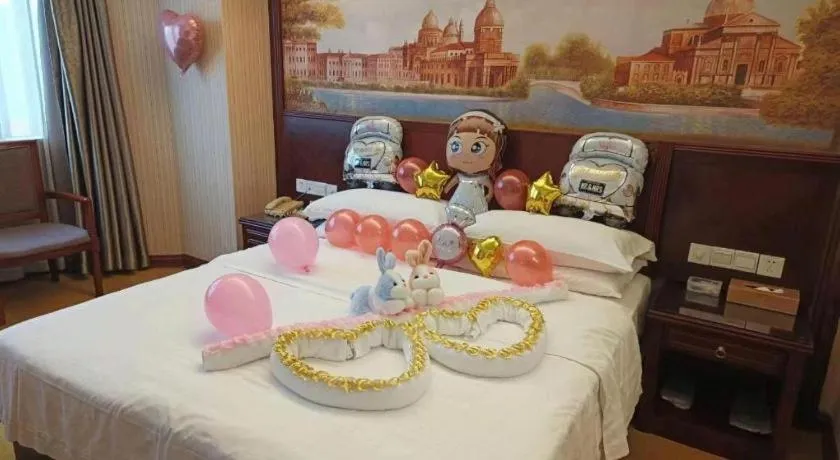 Vienna Hotel Nanning Train Station