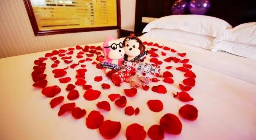 Bed in Vienna Hotel Nanning Train Station