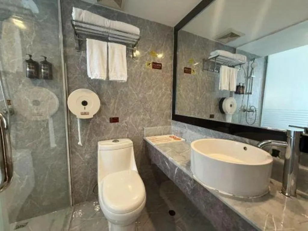 Vienna Hotel Nanning Train Station