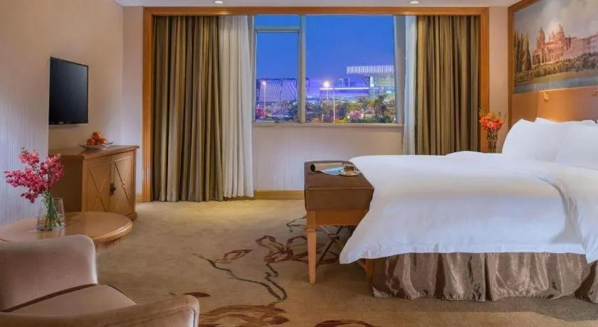 Bed in Vienna International Hotel Shenzhen North Station Branch