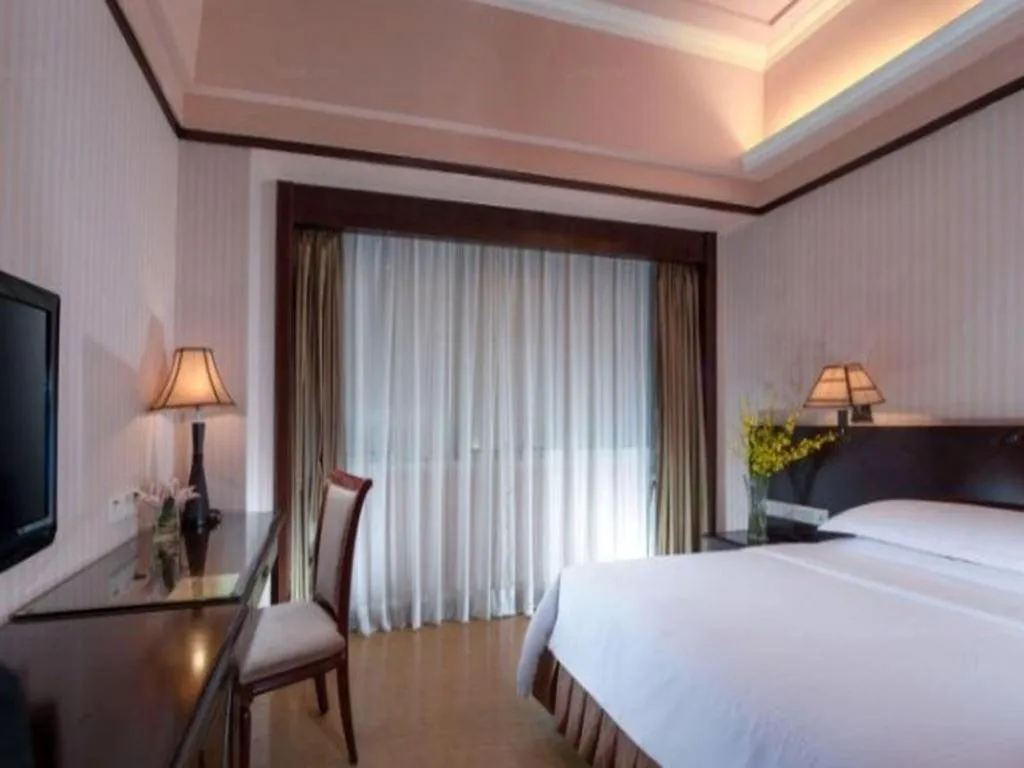 Bed in Vienna International Hotel Shenzhen North Station Branch
