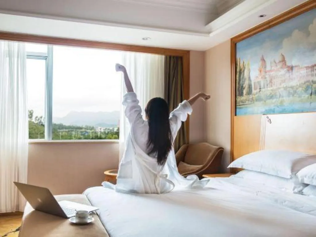 Bed in Vienna International Hotel Shenzhen North Station Branch