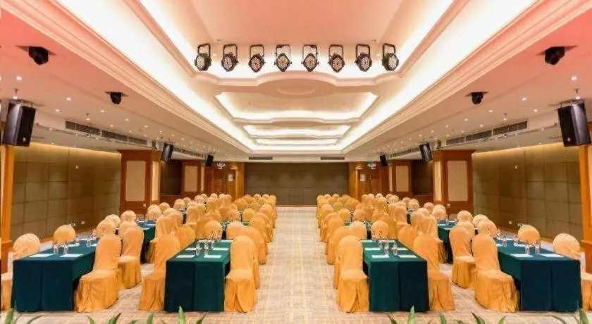 Vienna International Hotel Shenzhen North Station Branch