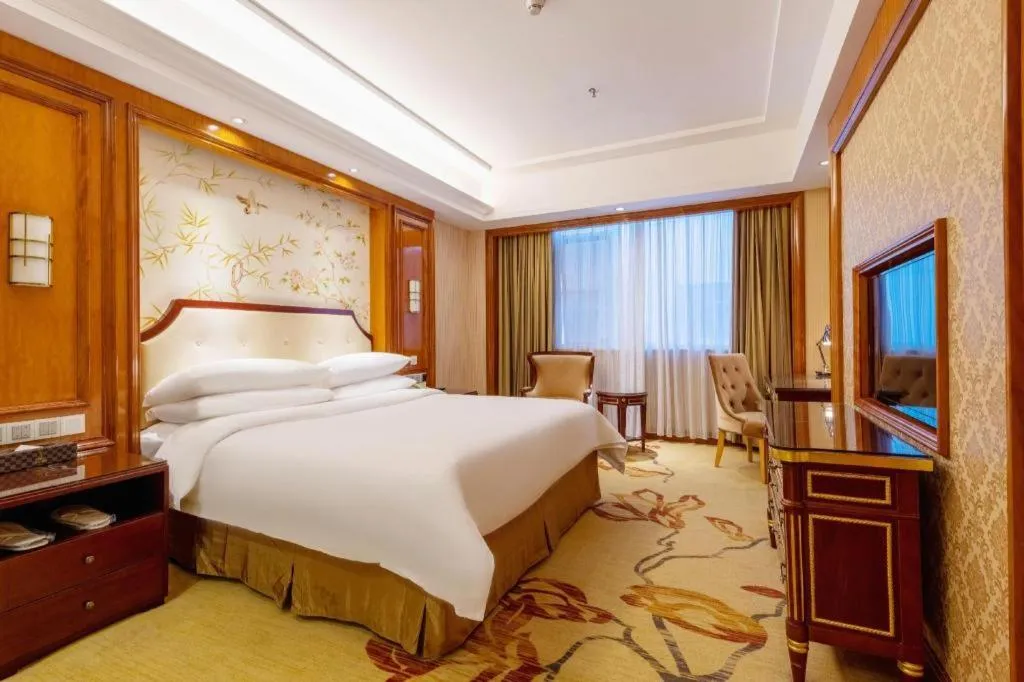 Bed in Vienna International Hotel Shenzhen North Station Branch