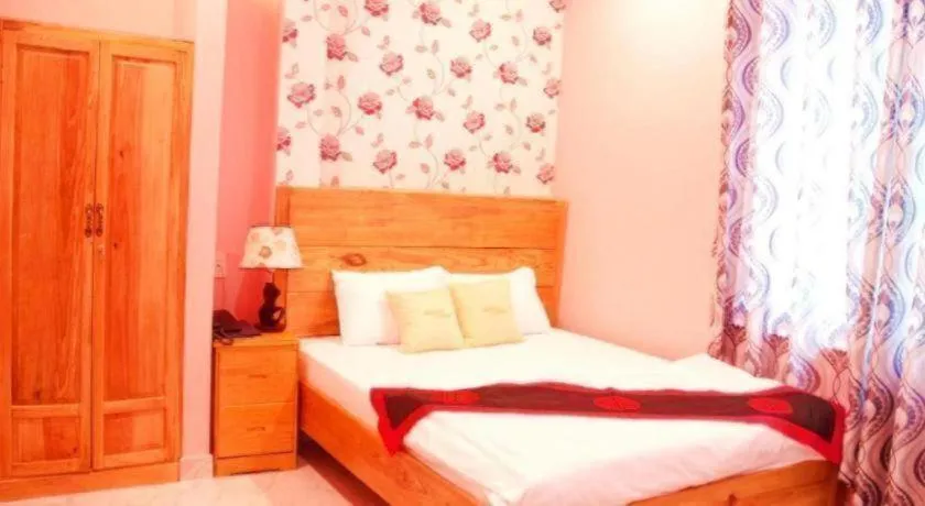 Bed in Dalat Flower Hotel & Spa