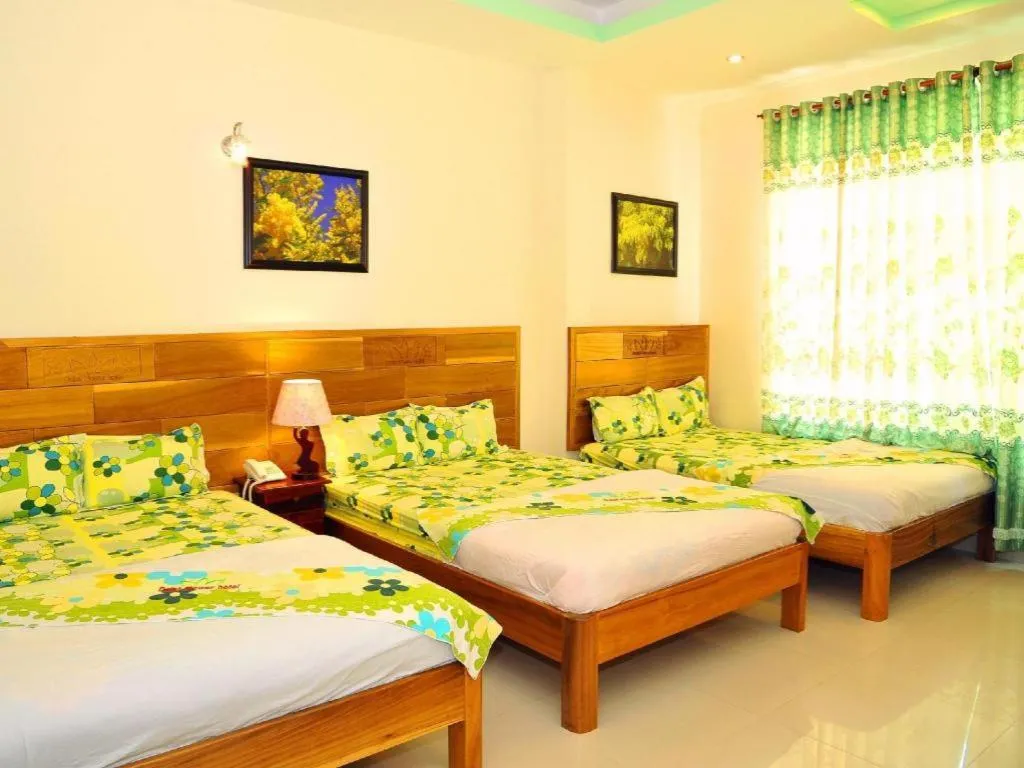 Bed in Dalat Flower Hotel & Spa