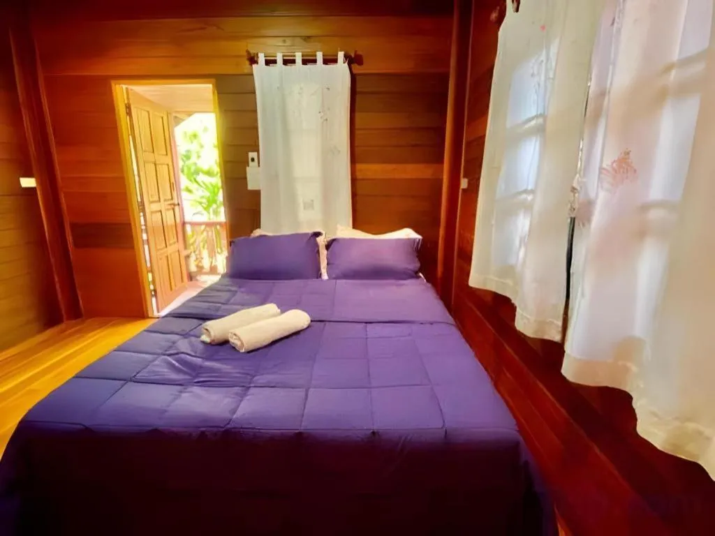 Bed in Phuphan Park Hotel