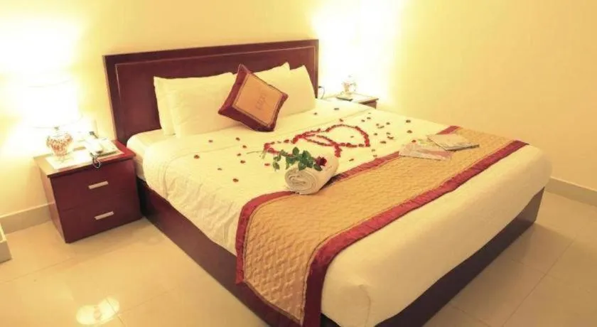 Bed in Luxe Hotel