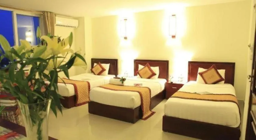 Bed in Luxe Hotel