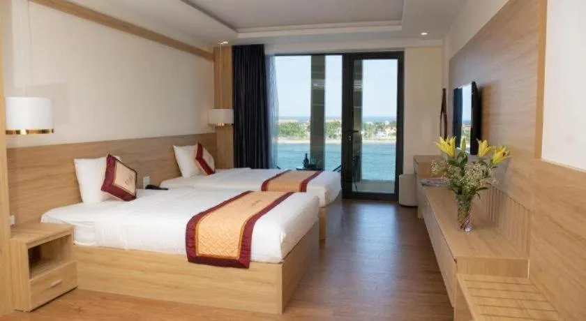 Bed in Luxe Hotel