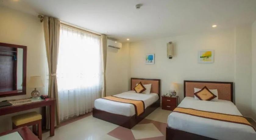 Bed in Luxe Hotel
