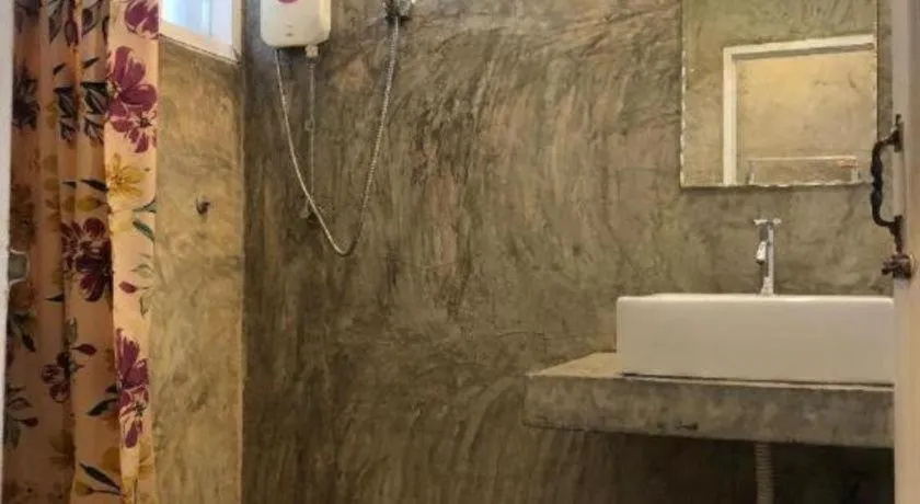 The Color Resort Amphawa