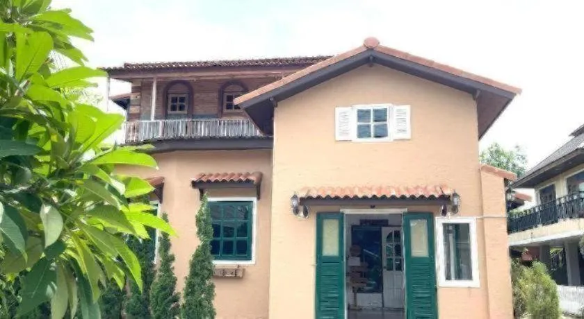 The Color Resort Amphawa