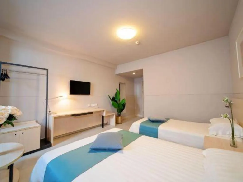 Bed in Jinjiang Inn Sanya Hexi Road Pedestrian Bridge