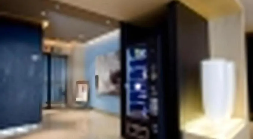 Jinjiang Inn Sanya Hexi Road Pedestrian Bridge