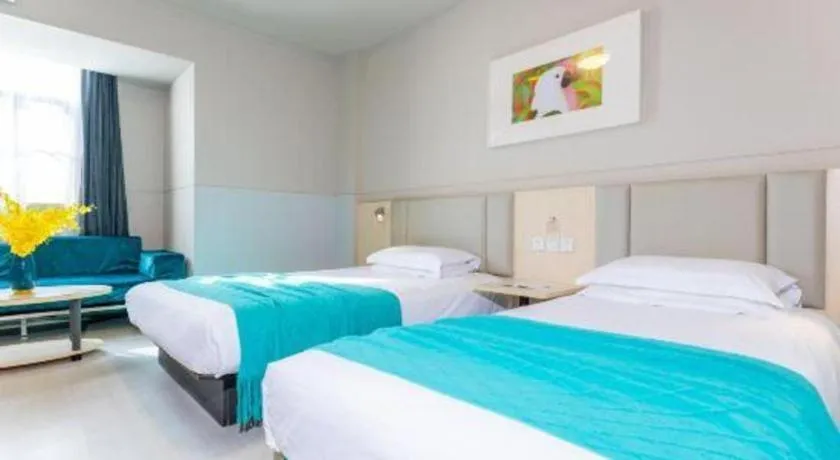 Bed in Jinjiang Inn Sanya Hexi Road Pedestrian Bridge