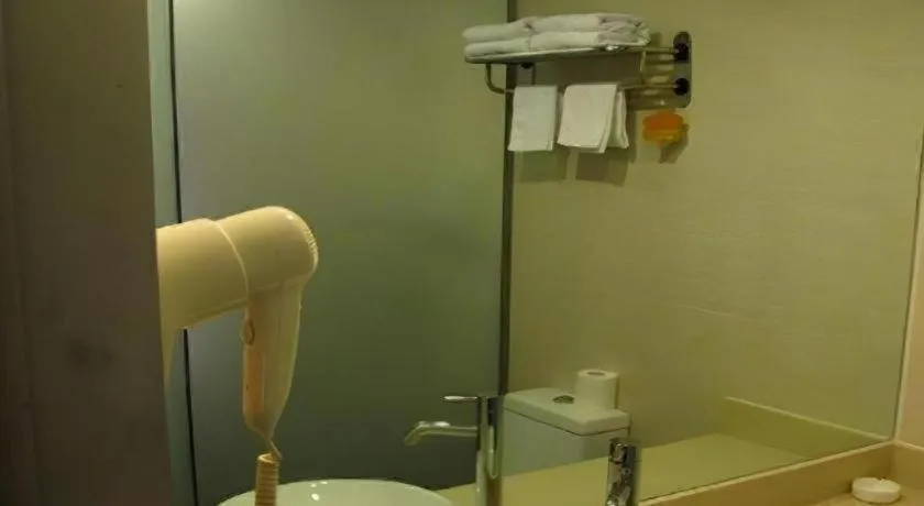 Jinjiang Inn Style Shenyang The Palace Huaiyuan Gate