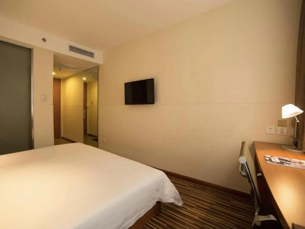 Bed in Jinjiang Inn Style Shenyang The Palace Huaiyuan Gate