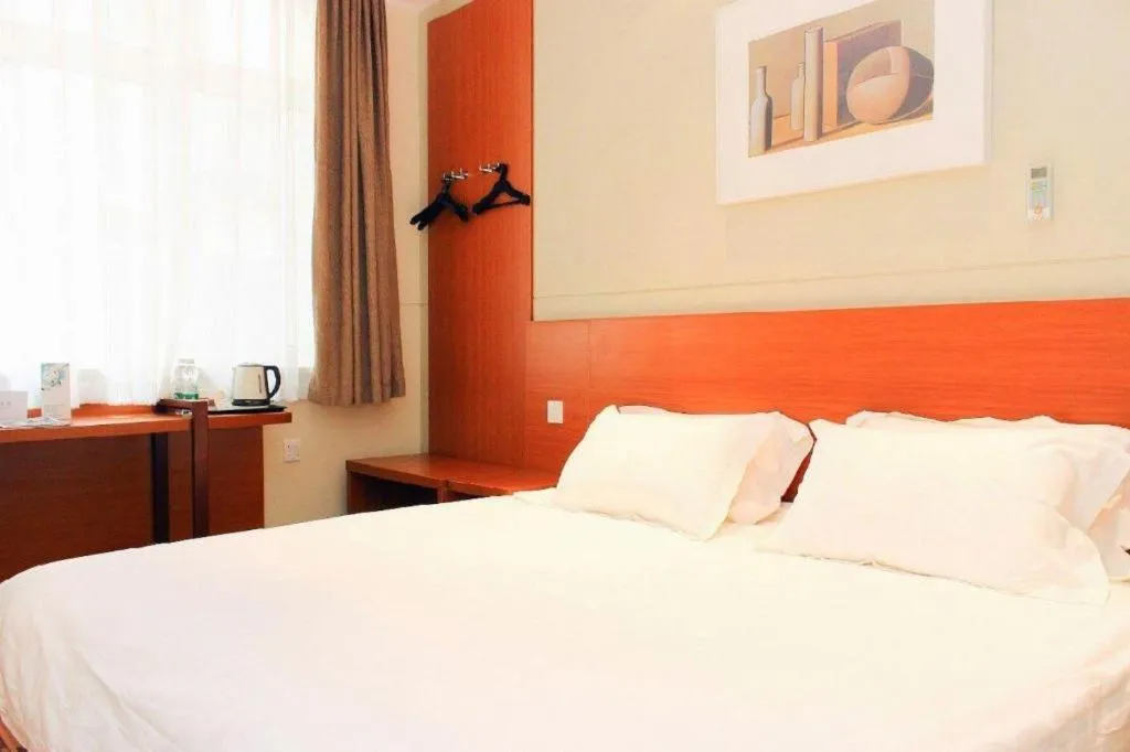 Bed in Jinjiang Inn Style Shenyang The Palace Huaiyuan Gate