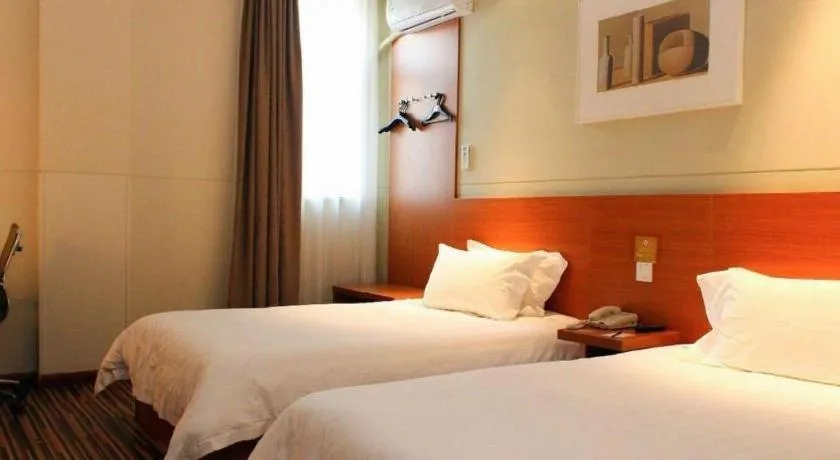 Bed in Jinjiang Inn Style Shenyang The Palace Huaiyuan Gate