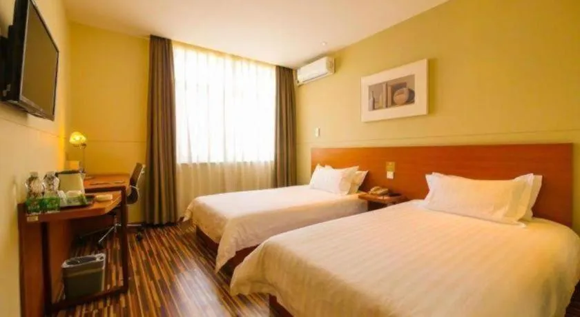 Bed in Jinjiang Inn Style Shenyang The Palace Huaiyuan Gate