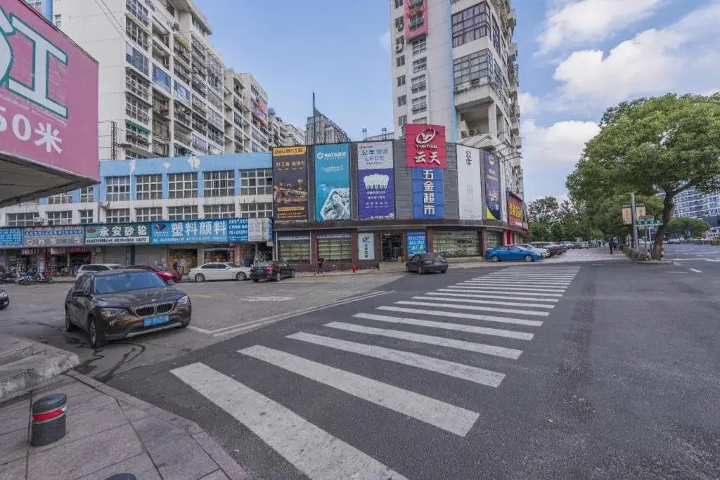 Jinjiang Inn Cixi Intime City Shanglinfang Pedestrian Street Jinjiang Inn Cixi Intime City Shanglinfang Pedestrian Street