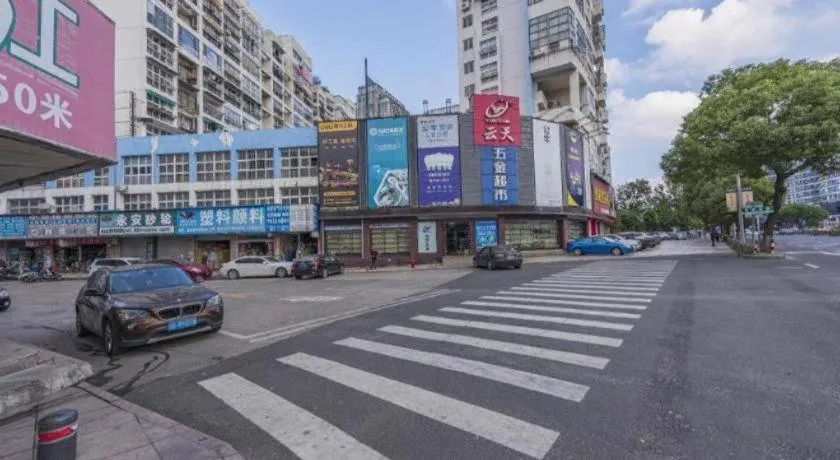 Jinjiang Inn Cixi Intime City Shanglinfang Pedestrian Street