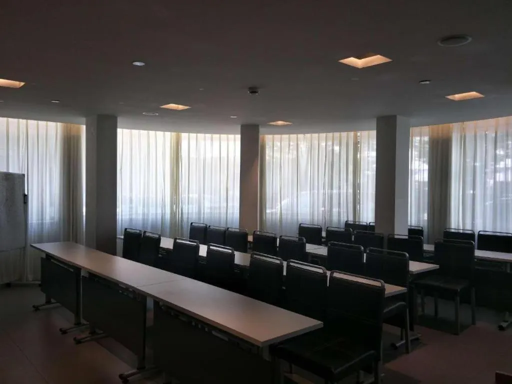 Jinjiang Inn Cixi Intime City Shanglinfang Pedestrian Street