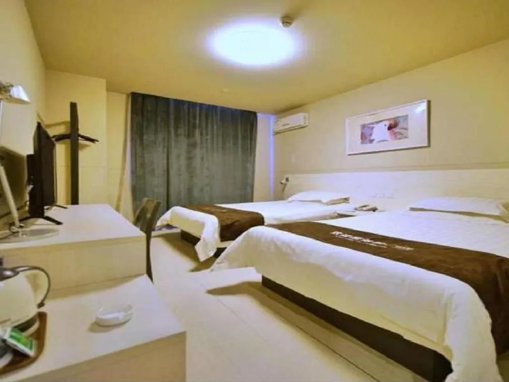 Bed in JinJiang Inn Datong Pingchengqiao