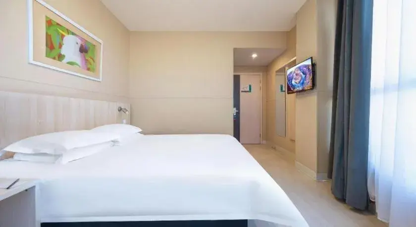 Bed in JinJiang Inn Datong Pingchengqiao Bed in JinJiang Inn Datong Pingchengqiao