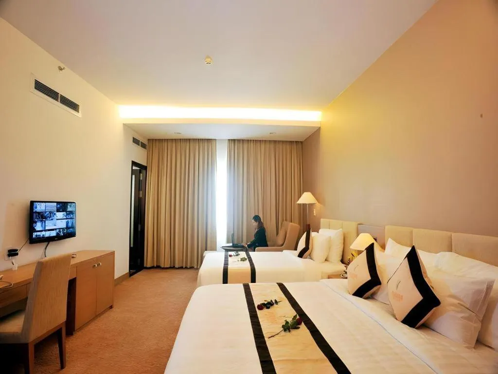 Bed in Mekong My Tho Hotel